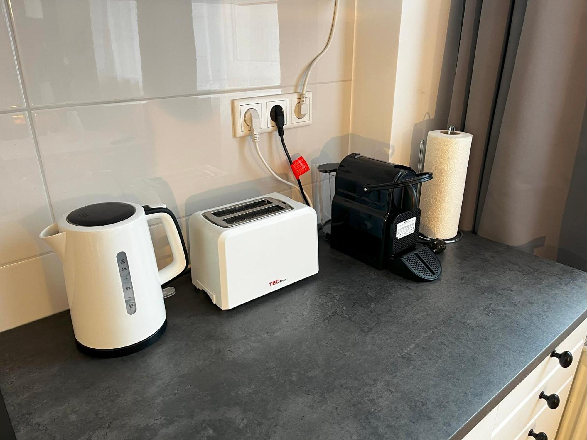 Stylish In Friesenplatz, Heart Of Apartamento